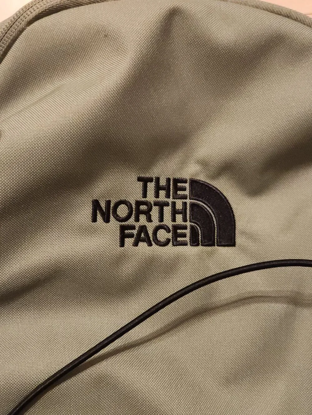 THE NORTH FACE Jester Bark Mist/TNF Black New Fast Ship